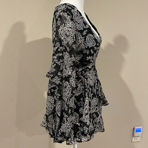 Saints and Secrets Black and White Romper Size Small - Picture 8 of 9
